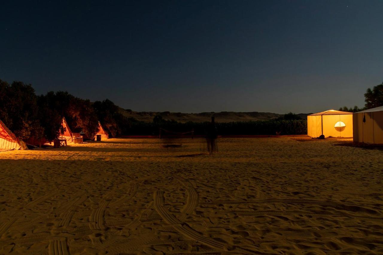 Northern Lake Lodge Izbat Ilyas Buitenkant foto