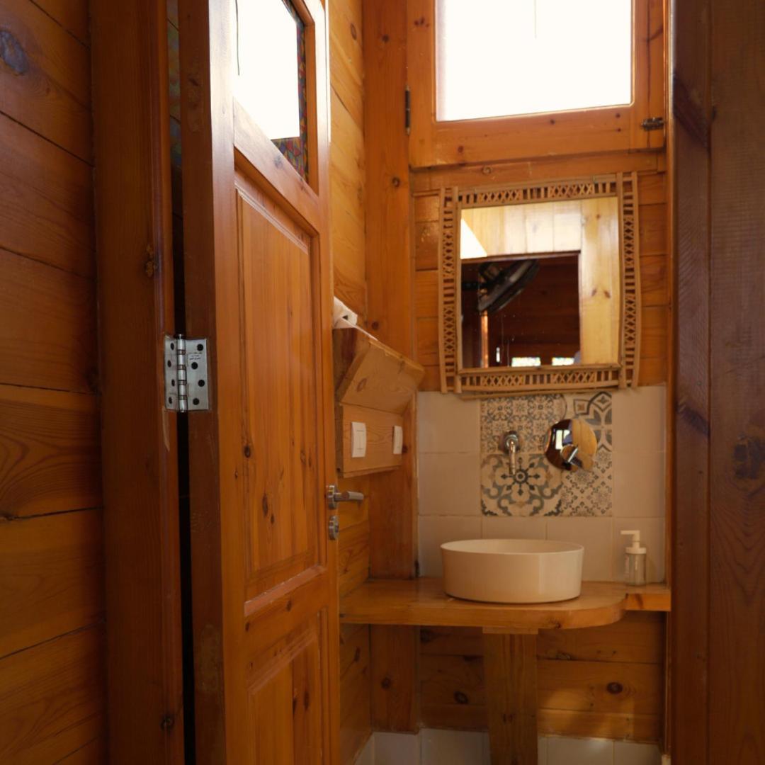 Northern Lake Lodge Izbat Ilyas Buitenkant foto